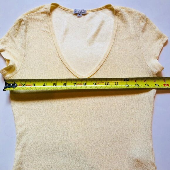 XOXO, Yellow, short sleeve, stretchy, women's top, Size Medium, Made in USA - Picture 3 of 6